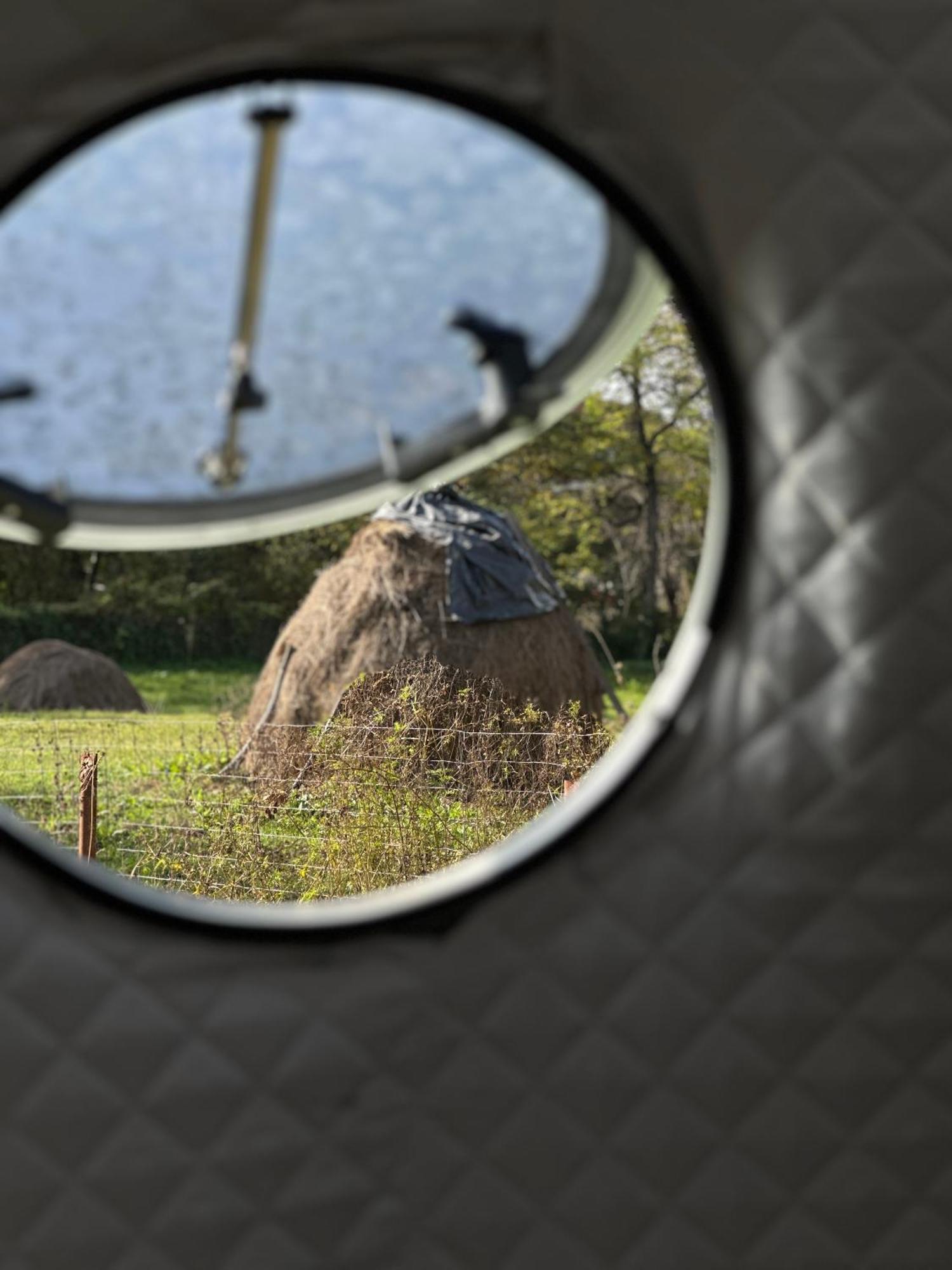 Отель The Frog Glamping Хорезу Экстерьер фото