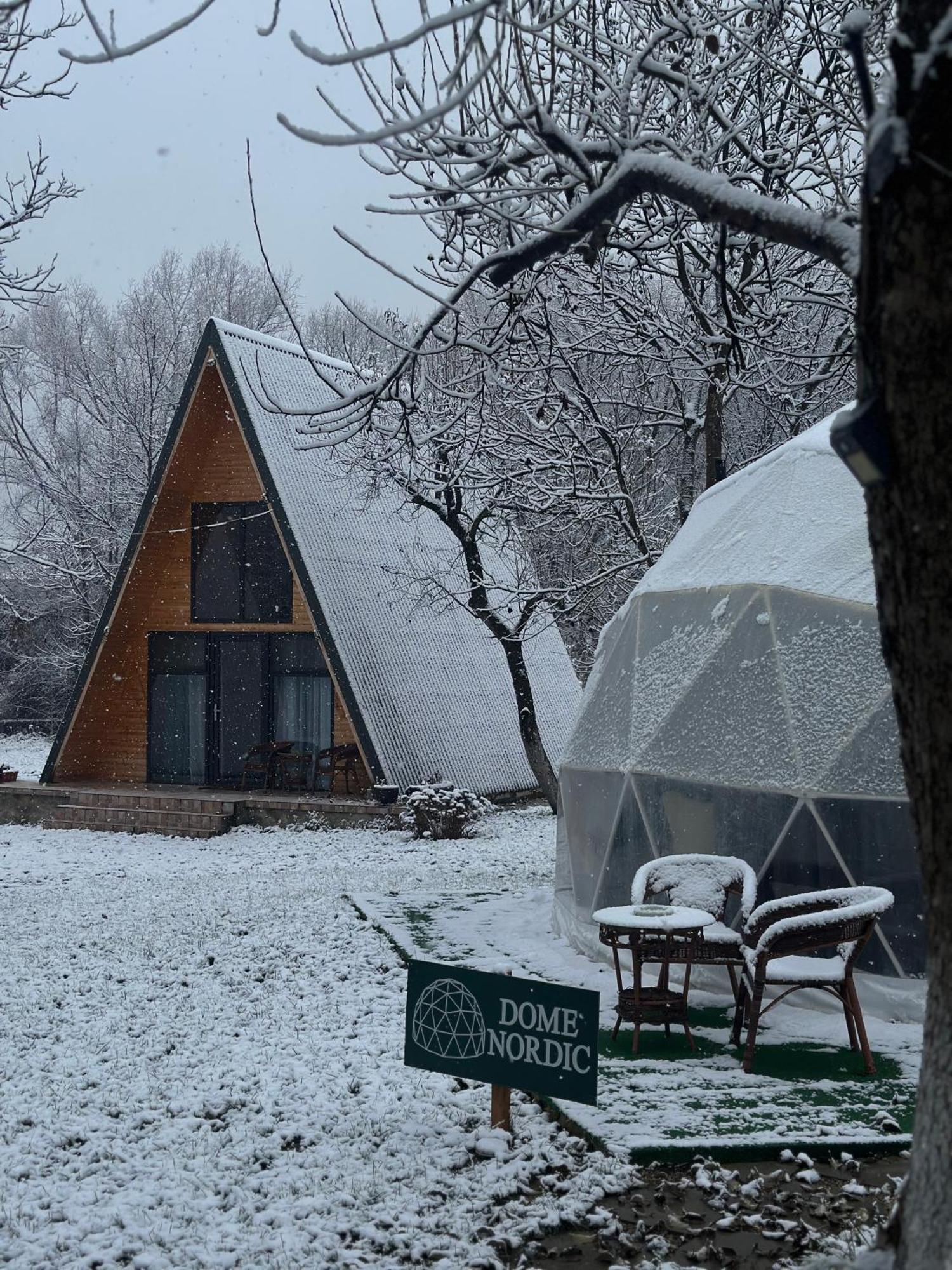 Отель The Frog Glamping Хорезу Экстерьер фото